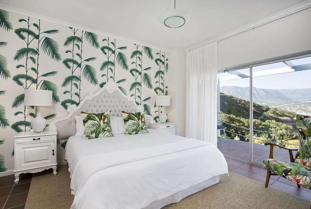 Poseidon Guest House Hout Bay Extérieur photo